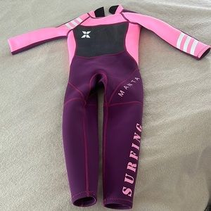 $40 Girl’s Wet Suit